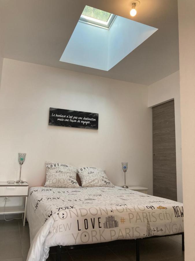 Bel Appartement T2 Climatise Avec Piscine Poitiers-Futuroscope-Creps De Poitiers Vouneuil-sous-Biard Eksteriør billede